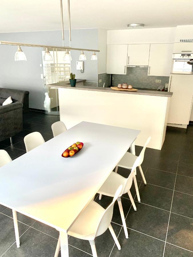 Vakantieappartement Emiel Centrum Oostende Met Garage Eksteriør bilde